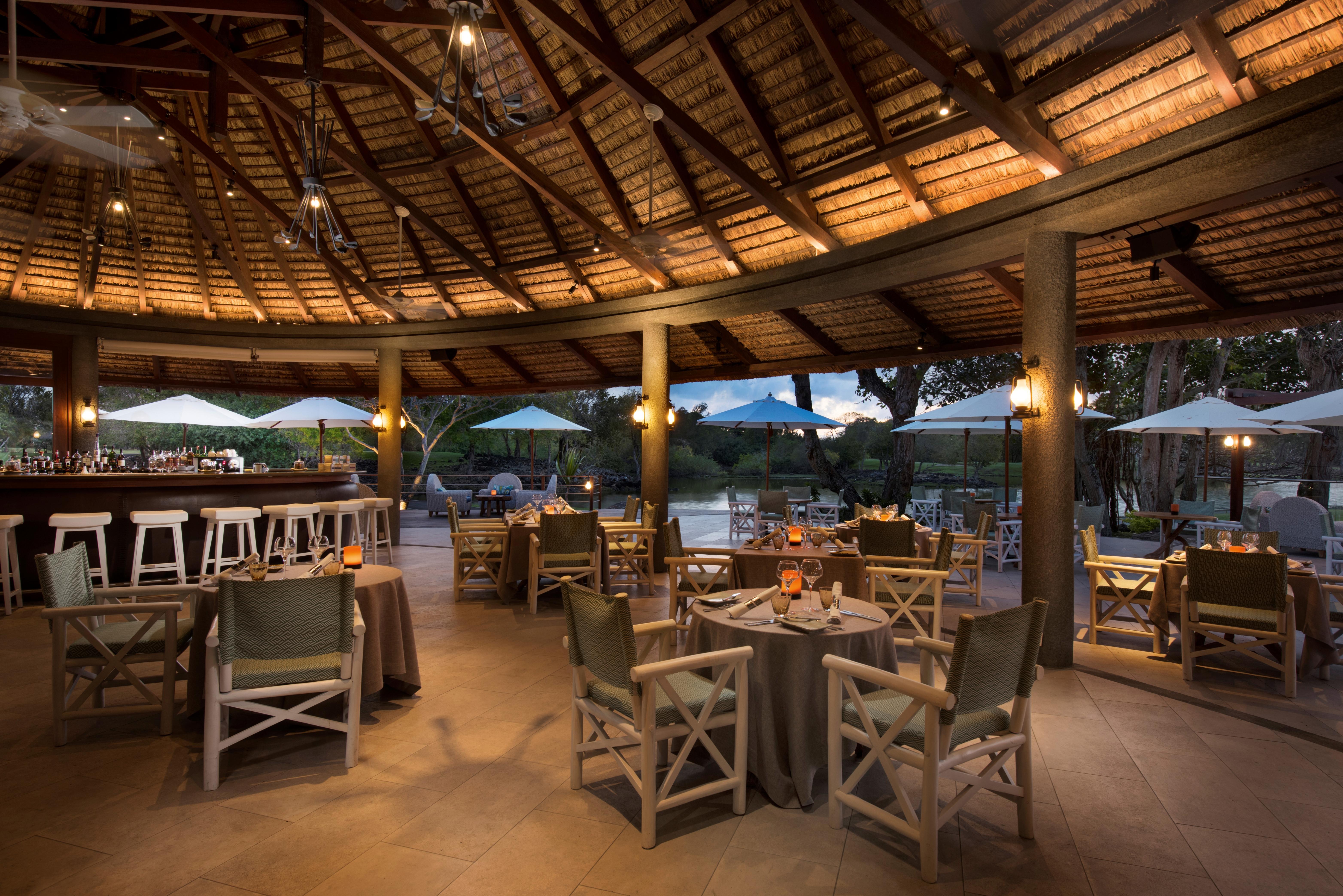 Constance Belle Mare Plage Esterno foto The Boathouse