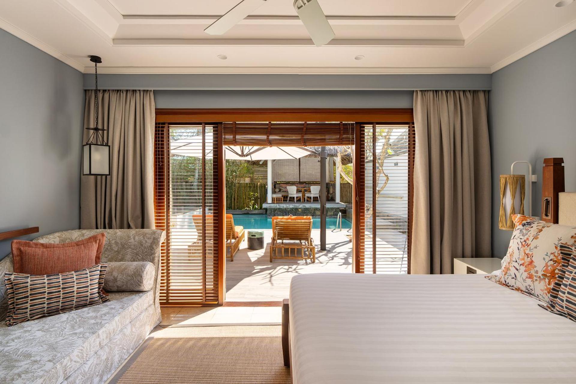 Constance Belle Mare Plage Esterno foto A room at the hotel
